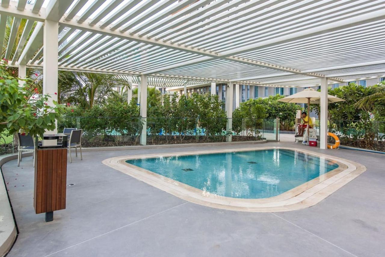 Luxurious 3 Bedroom W Maidroom In Bluewaters Island Dubai Exterior foto